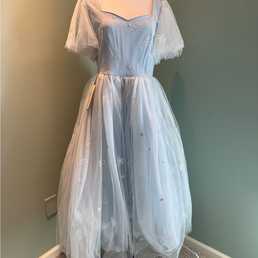 Jessa Kae December Snowflake Dress